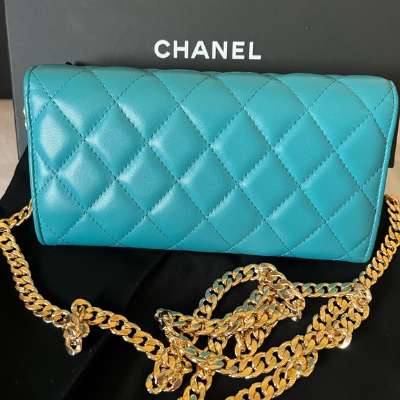 💎VERY RARE 💎 Chanel classic Flap. WOC - Picture 13 of 16
